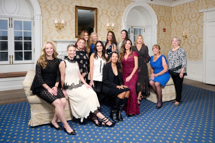 Port Washington Library Foundation Gala committee with the 2025 honorees.