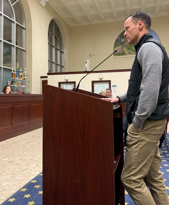 Detective Brian Glennon spoke to the Glen Cove City Council about prohibiting public marijuana consumption.