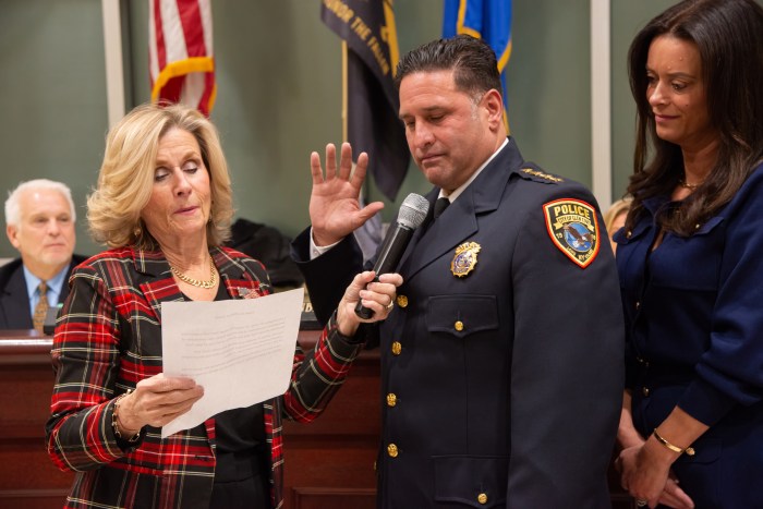 Mayor Pamela Panzenbeck swears in Chief Christopher Ortiz as the new Chief of Police for the City of Glen Cove.
