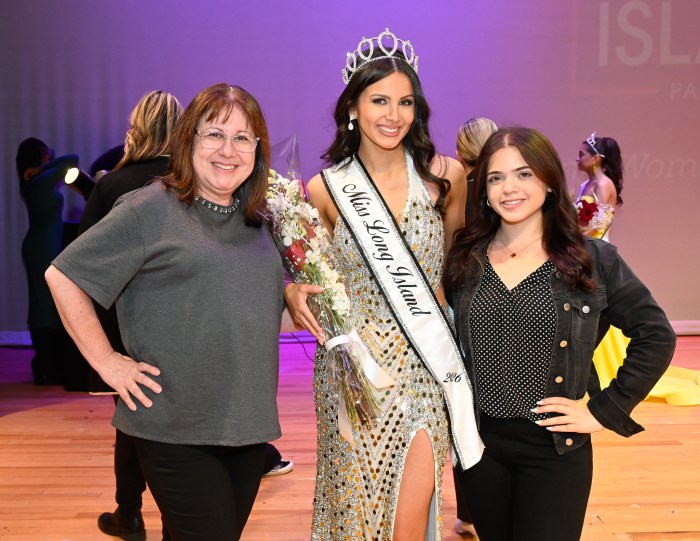 Tina Koulouris with her daughter Miss Long Island 2026 Geanna Koulouris and Sam Winick (L. to R.).