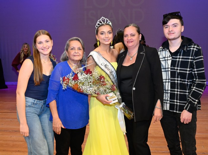 Sofia Florek, Shyla's Grandmother, Letty Almedina, Miss Long Island Teen 2026, Shyla Silva, Shyla's Mother, Laura Silva and Brother, Jordi Silva (L. to R.).
