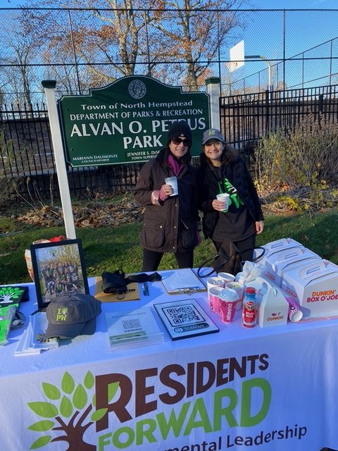 Residents Forward members. 