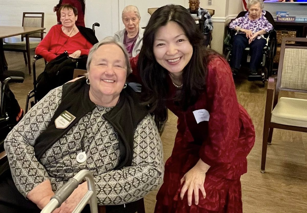 Christine and Atria resident (1)