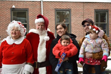 Larry and Katherine Burke visited young patients for Christmas gift delivery at NYU Langone.