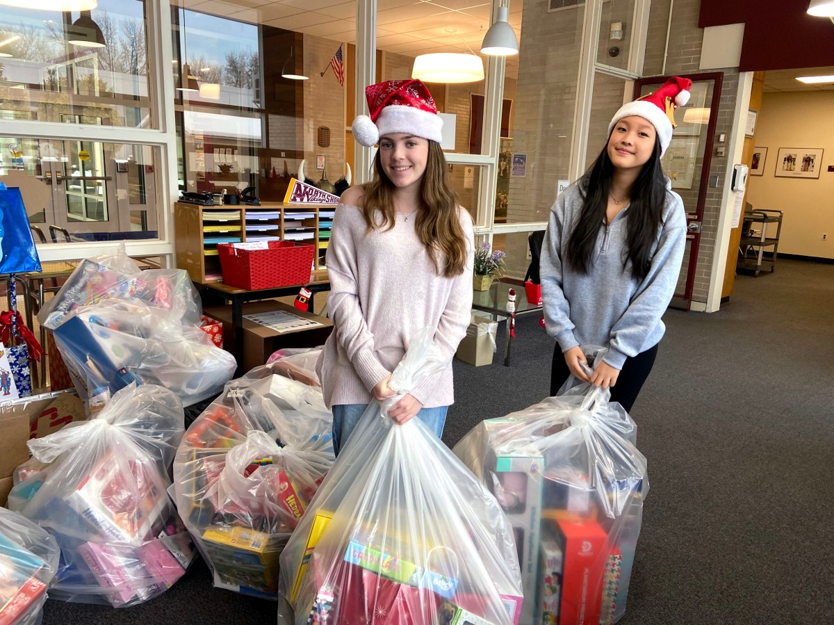 North Shore High School Key Club members delivered toys to Cohen Children's Medical Center.