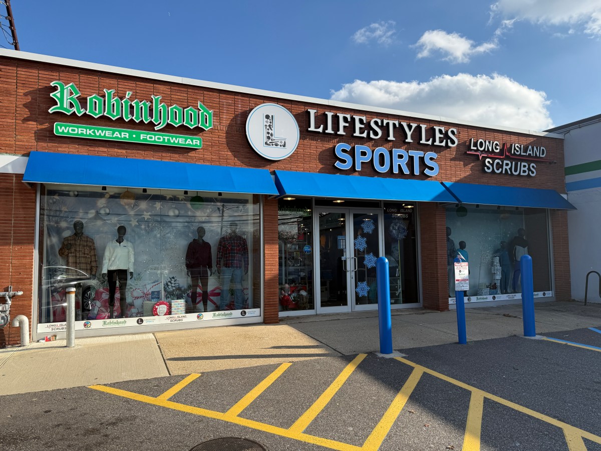Wantagh's Lifestyles Sports to add new production facility in Farmingdale.