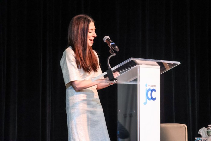 Amy Blumenfeld discussing her new book.