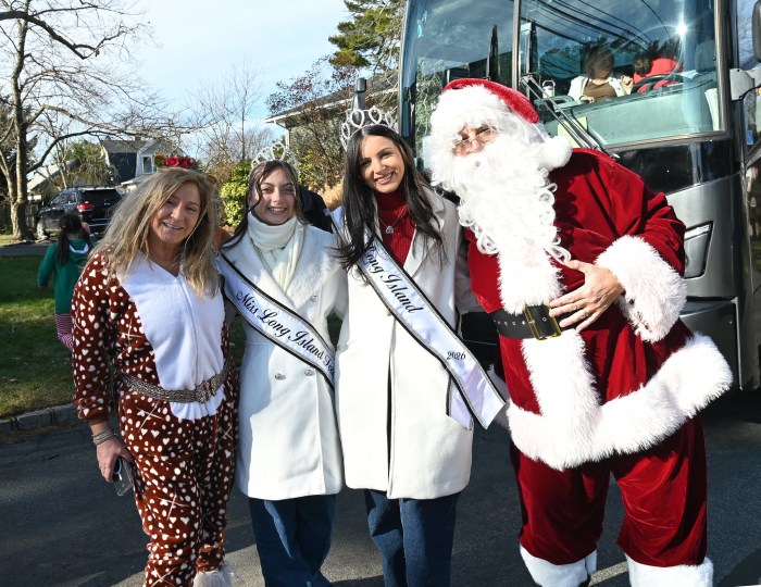 Image 4 Lori Novello Miss Long Island Teen 2026 Shyla Silva Miss Long Island 2026 Geanna Koulouris Sal Novello Santa