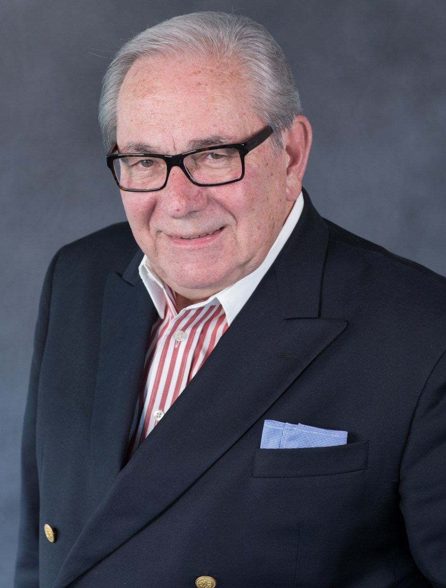 Ted Sasso, a Long Island leader in real. estate, died at 81.