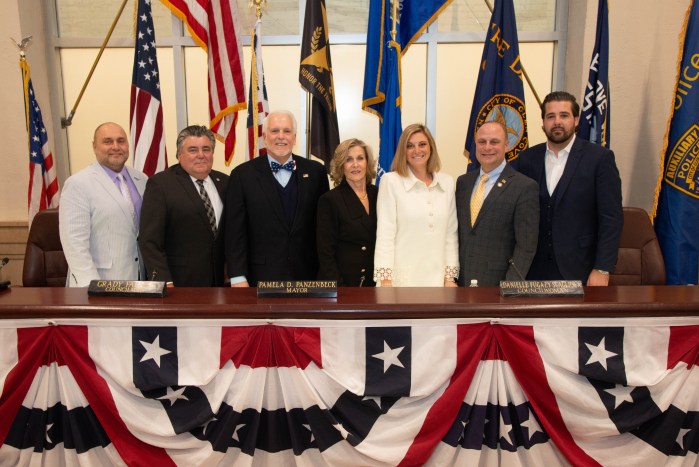 The City of Glen Cove swore in its new council for their newest terms.