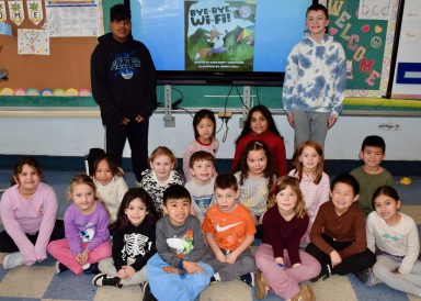 Floral Park-Bellerose School’s Don’t Press Send Club read “Bye-Bye, Wi- Fi!” and met with their younger peers throughout January.