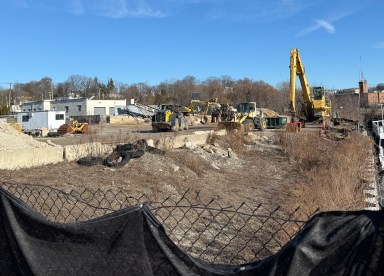 The EPA reviewed two Superfund sites in Glen Cove as part of its five-year review.