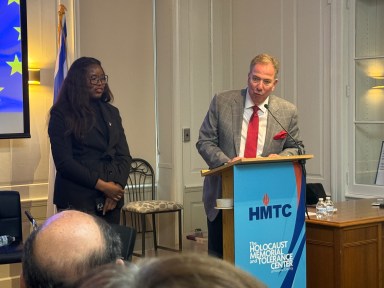 Assita Kanko, a member of the European Parliament (L.), and Bernie Furshpan, the Holocaust Memorial and Tolerance Center of Nassau County’s vice chairman (R.), at the commemoration.