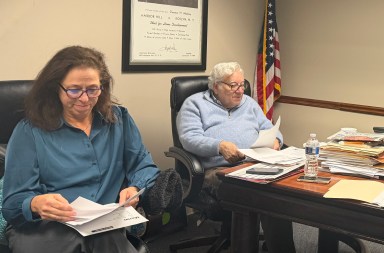 Trustee Clara Pomerantz and Mayor Michael Koblenz during the January board of trustees meeting.