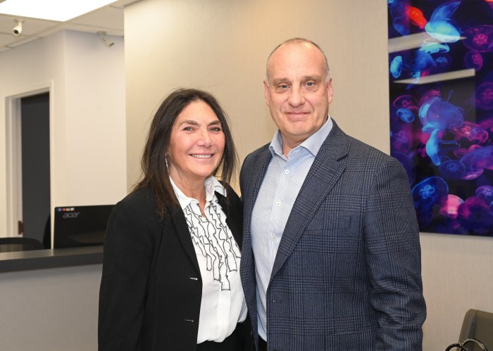 image 5 dr. stephanie cooper george lopez pa