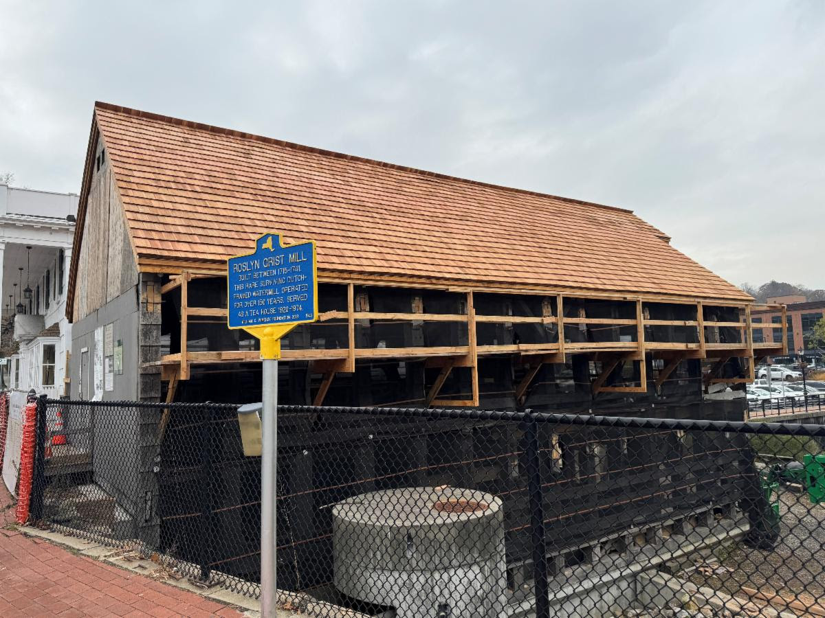 The Roslyn Grist Mill had sample siding installed, moving forward with its restoration.