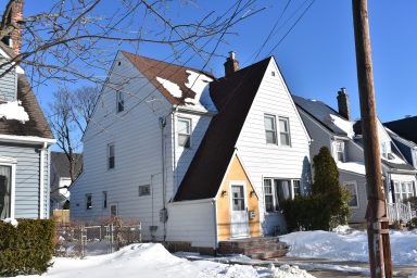 There was no visible exterior damage, and the fire was put out in about 10 minutes, said Mineola Fire Chief Bryan Strauss.