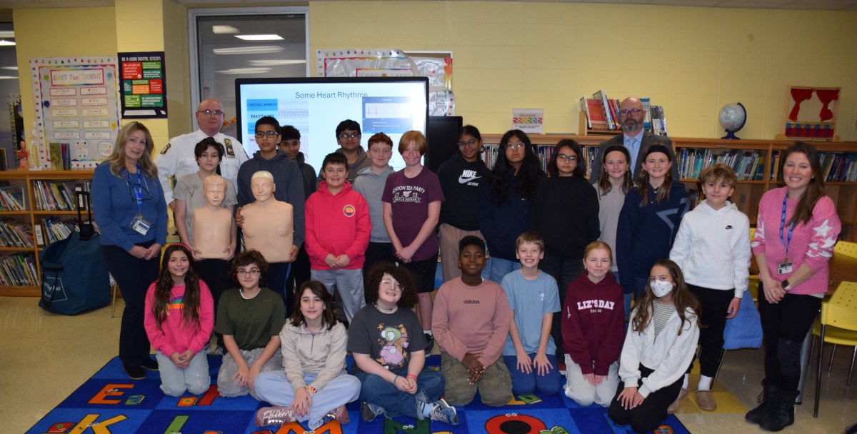 Sixth grade SPARK students from Floral Park-Bellerose School and John Lewis Childs School learned about CPR, AED use and heart health during an in-district field trip.