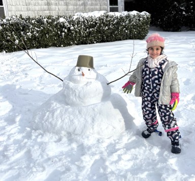 Great Neck Park District Best Overall snowman competition winner
