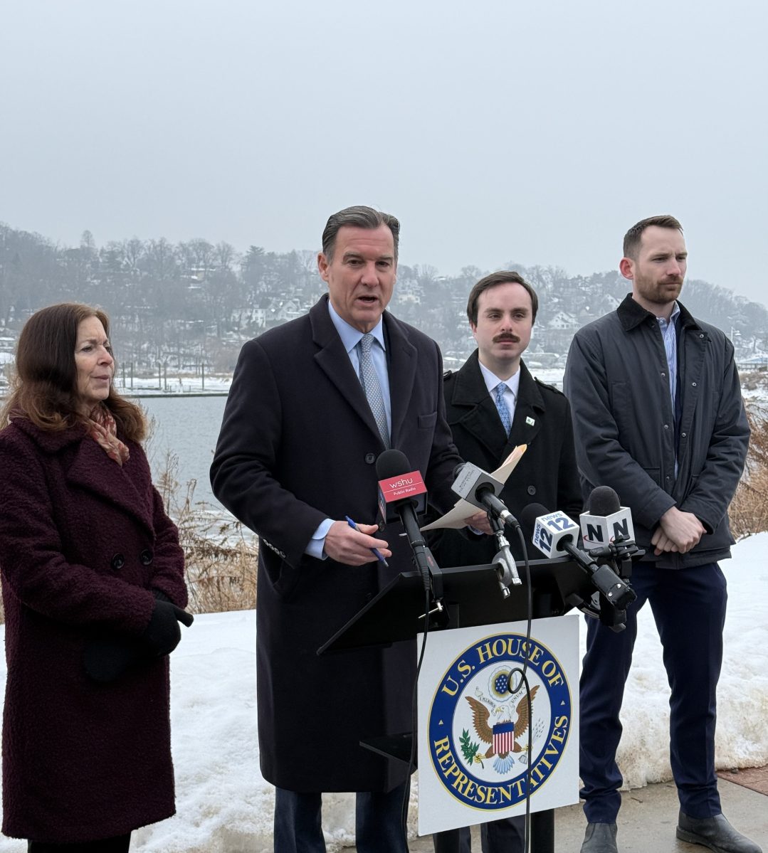 U.S. Rep. Tom Suozzi and environmental leaders called out the federal governments recent deregulatory actions.