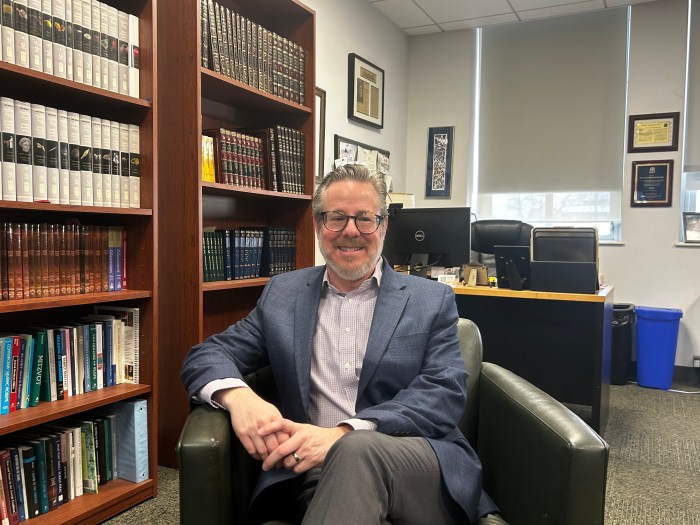 Senior Rabbi Brian Stoller speaking on Temple Beth-El