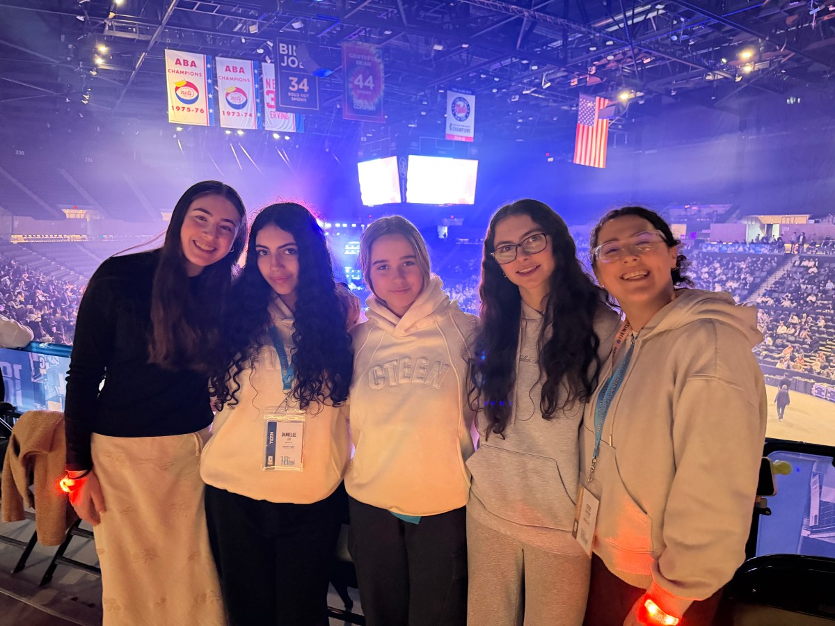 Jewish teens from all over the world, gathered at the Nassau Coliseum to mark the close of the 18th annual CTeen International Summit.