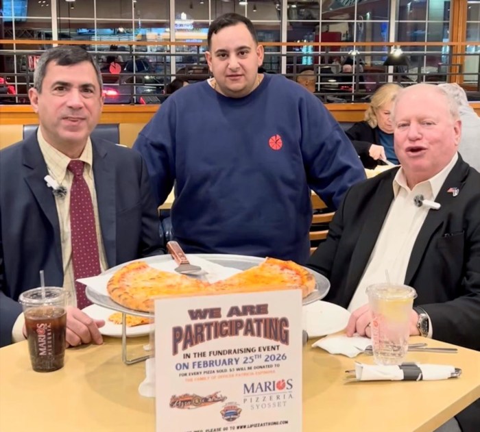 Syosset-Woodbury Chamber of Commerce President Russell Green (L.) and Deputy Minority Leader Arnold W. Drucker (R.) visited Mario’s Pizzeria Syosset in support of the LI Pizza Strong fundraiser.