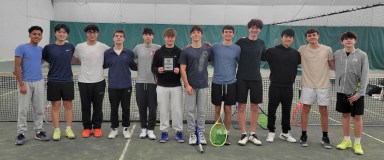 Advantage All Tennis Foundation, a Roslyn-based nonprofit, has received the 10 and Under Tennis Award from the U.S. Tennis Association Eastern section.