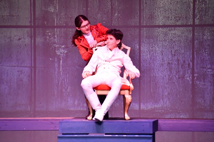 High school students sang and danced for audiences.