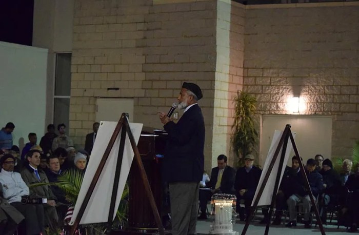 Abdul Aziz Bhuiyan, board chairman of the Hillside Islamic Center, addressing a crowd at an event.