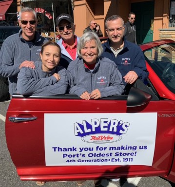 The Alper's family was named the Community Chest of Port Washington's 2026 Citizens of the Year.