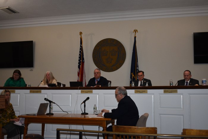 Floral Park's trustees voted to settle a claim and approve several resolutions during their recent board meeting.