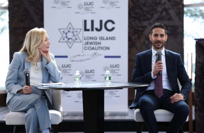 Tsach Saar (R.), Deputy Consul General of Israel in New York, was a plenary speaker at the event.