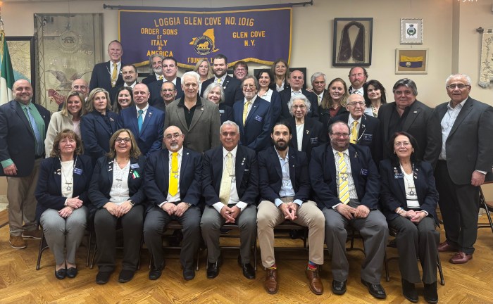 Newly installed officers of Loggia Glen Cove are joined by members of the judiciary and local elected officials.