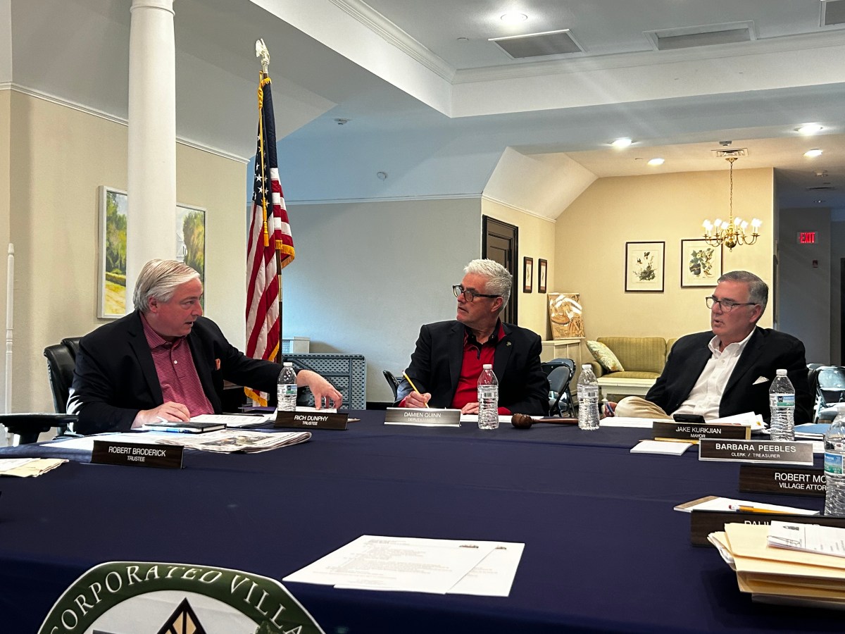 Plandome moves forward on macro cell tower facility