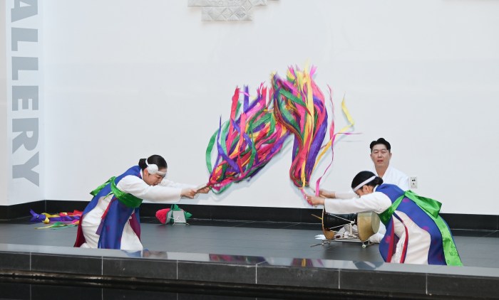 Korean Ritual Paper Traditions at SUNY Stony Brook