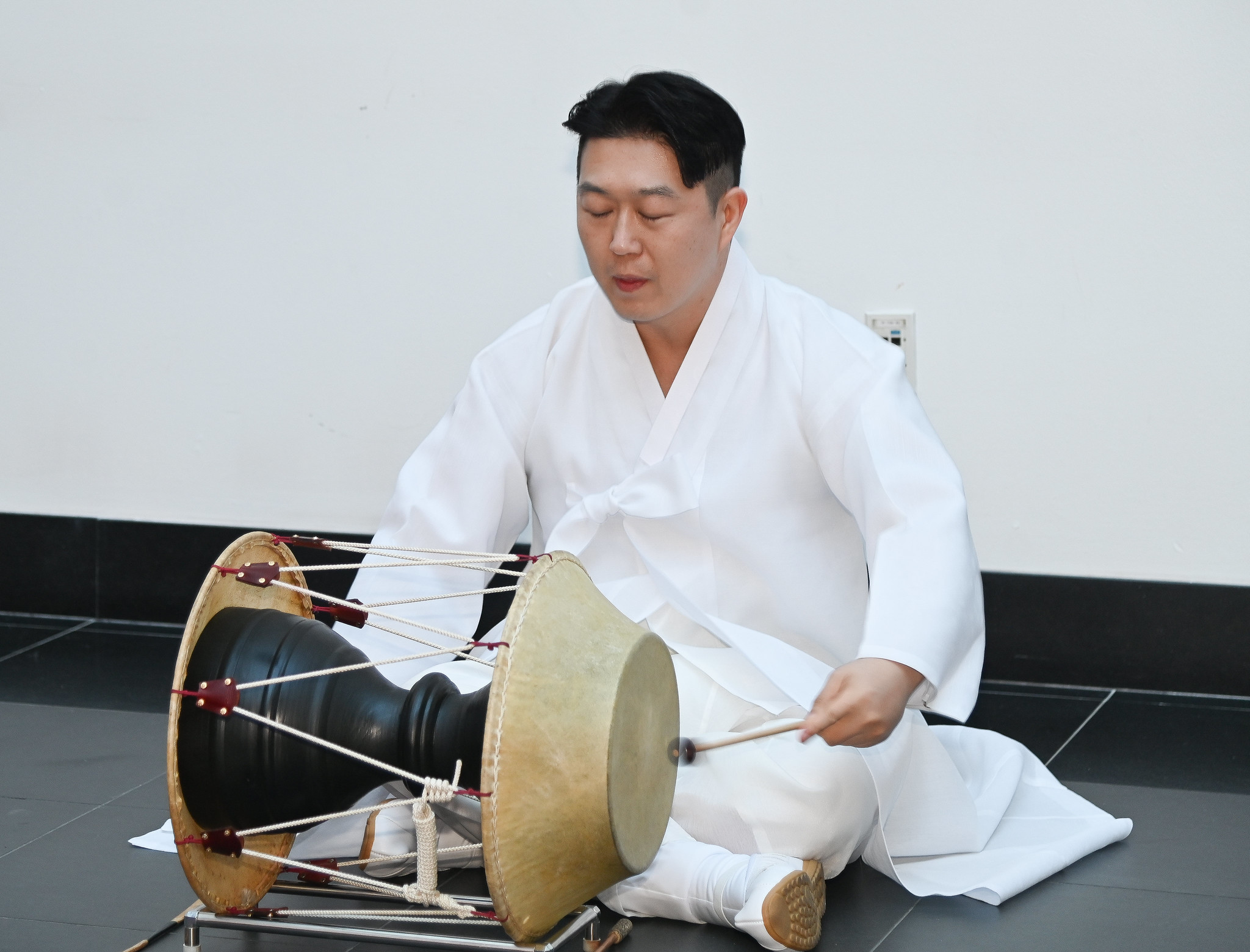 Korean Ritual Paper Traditions at SUNY Stony Brook