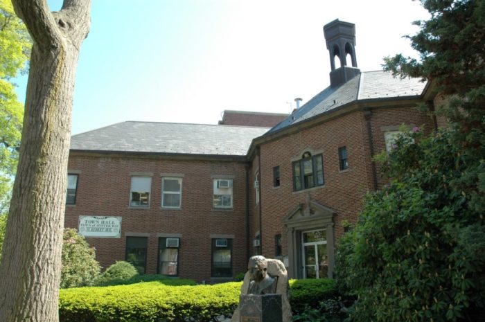 A Plainview couple was issued a refund by the Town of Oyster Bay after mail containing their tax payment was received five years after it was sent out.